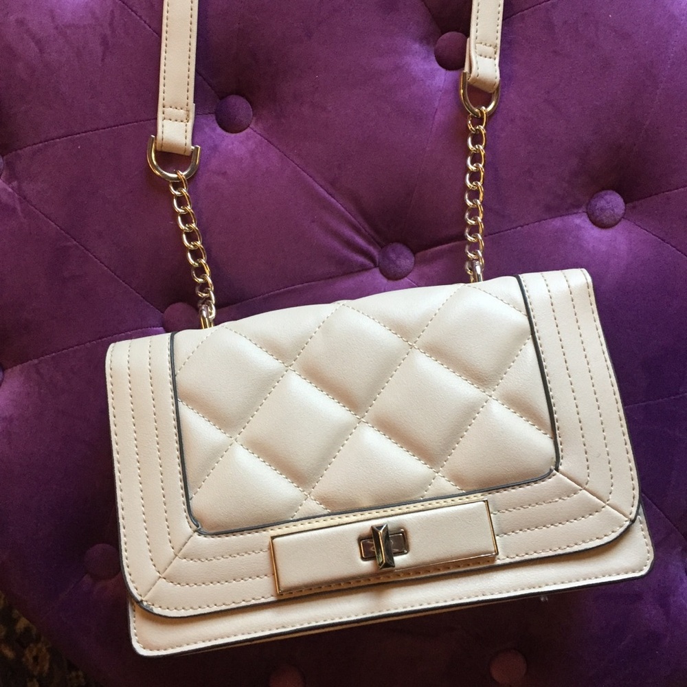 Quilted Beige Crossbody Purse